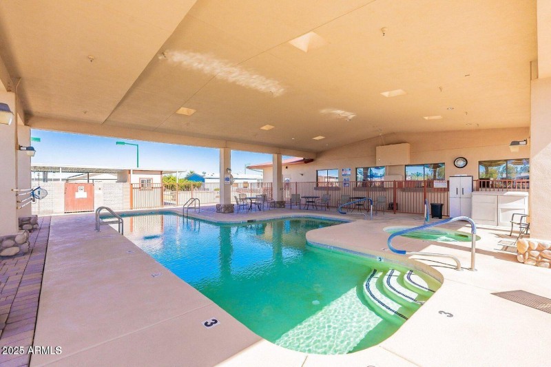 pool 2