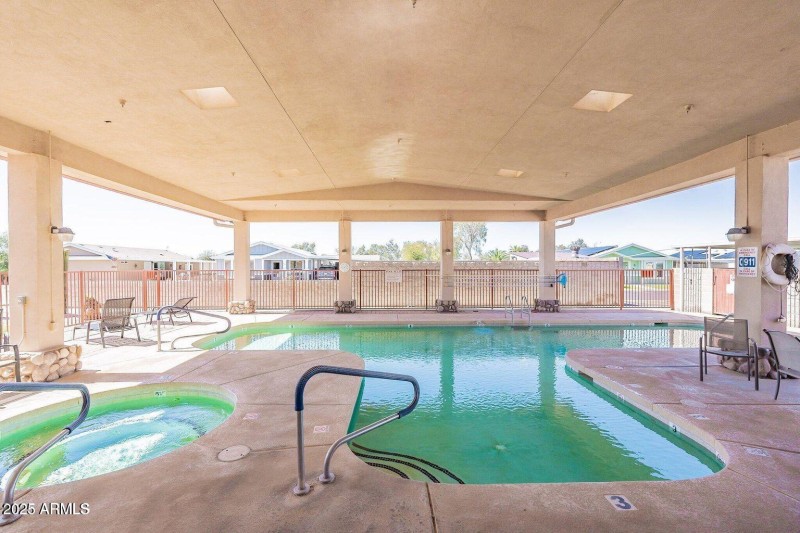 pool