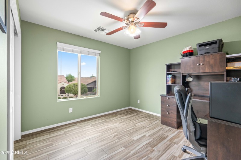 5b guest bedroom 2