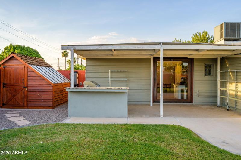 2-web-or-mls-Montebello-10