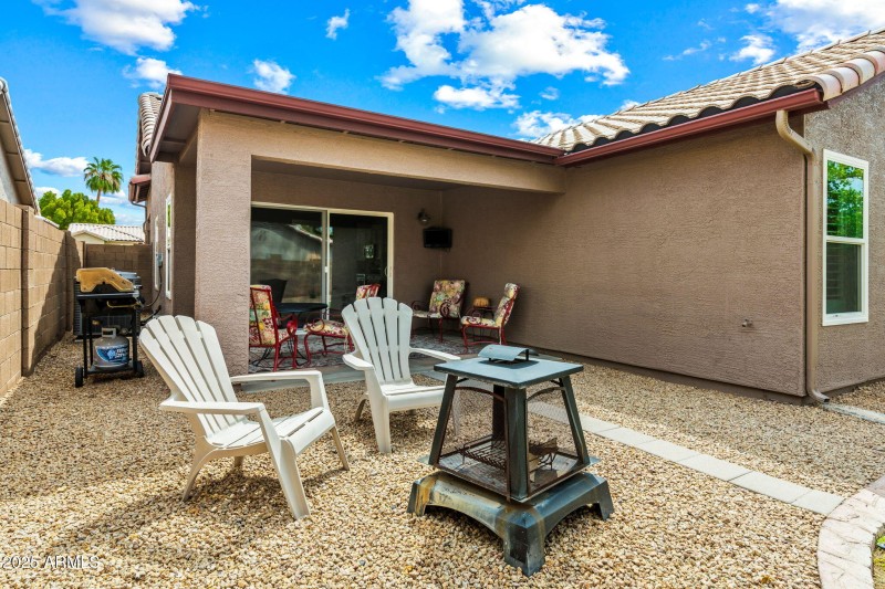 19__1146 S Larkspur St