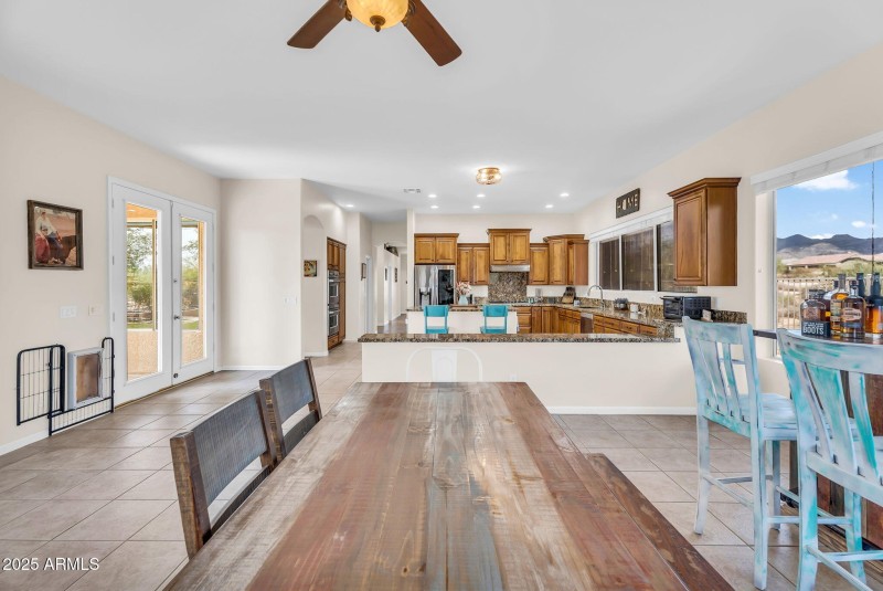 23-web-or-mls-5544 E Dusty Wren Dr 23