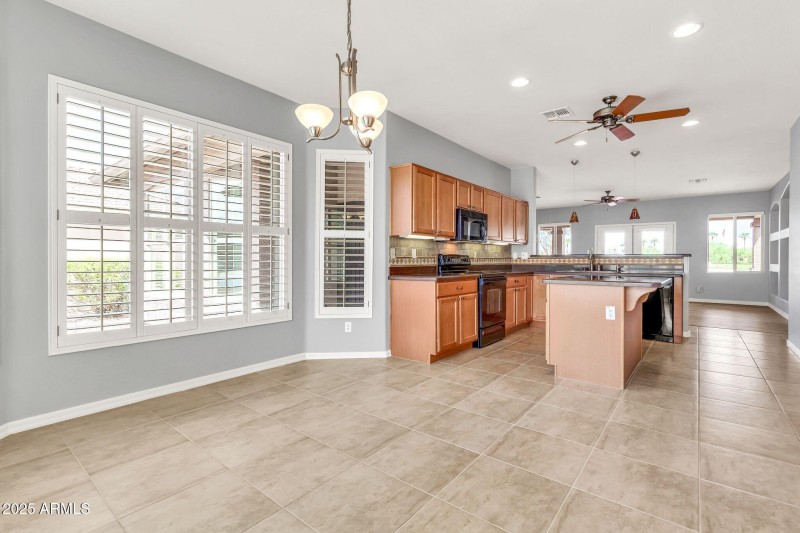 Open Kitchen