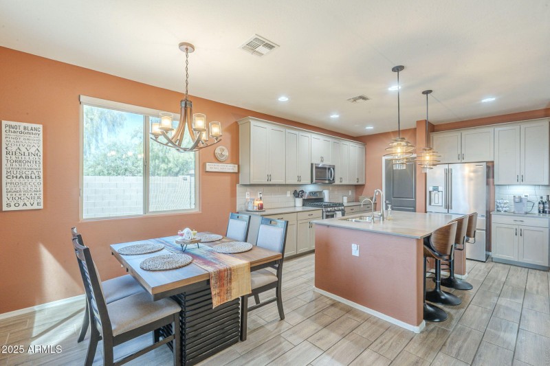 13-web-or-mls-Canasta-13