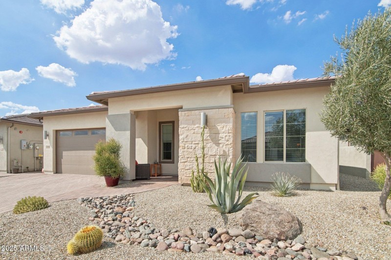 5-web-or-mls-W Montansoro Ln-S2708-003