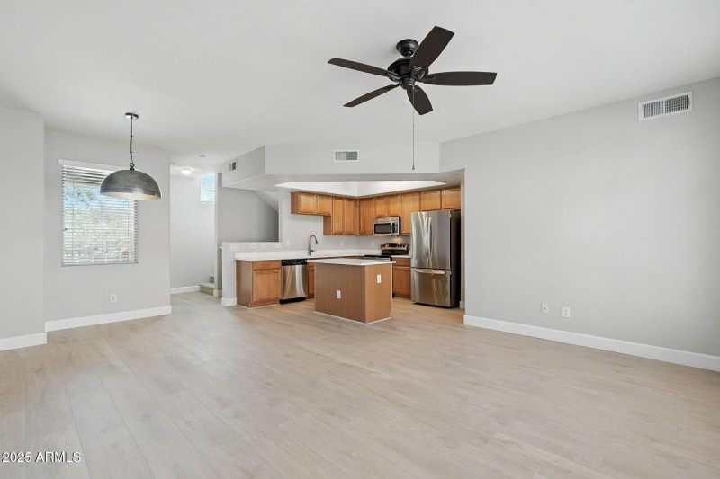 16-web-or-mls-94th-16