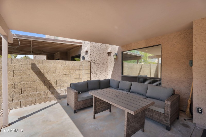 50-web-or-mls-Forest Ave-47