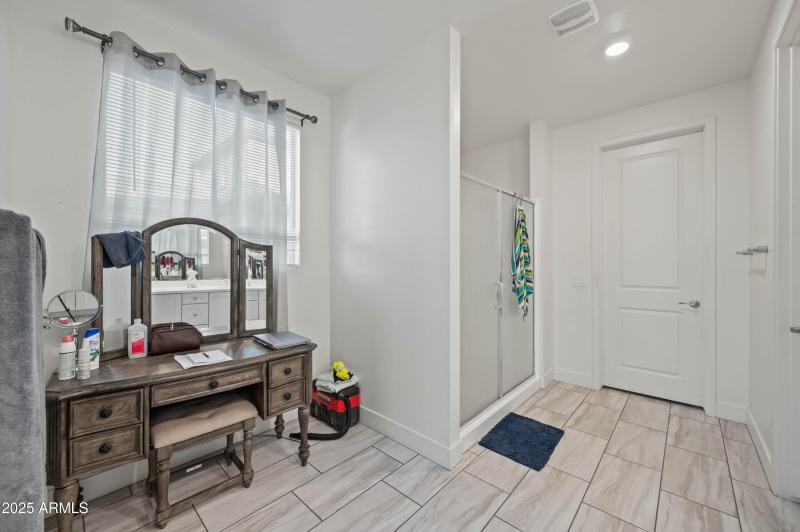 11670 W Parkway Ln Avondale AZ 85323-25