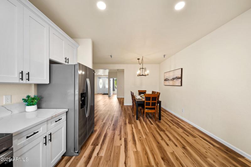 twinflamerem-21_(2000)