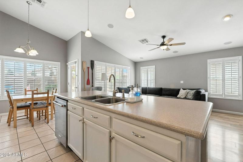 17-web-or-mls-Scott-17