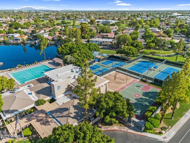 039_43-web-or-mls-dji_0874_983