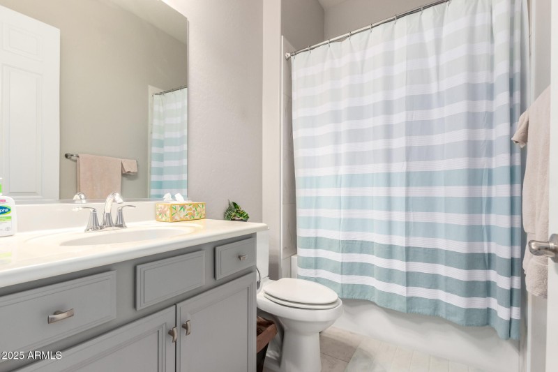 22 Bathroom 2