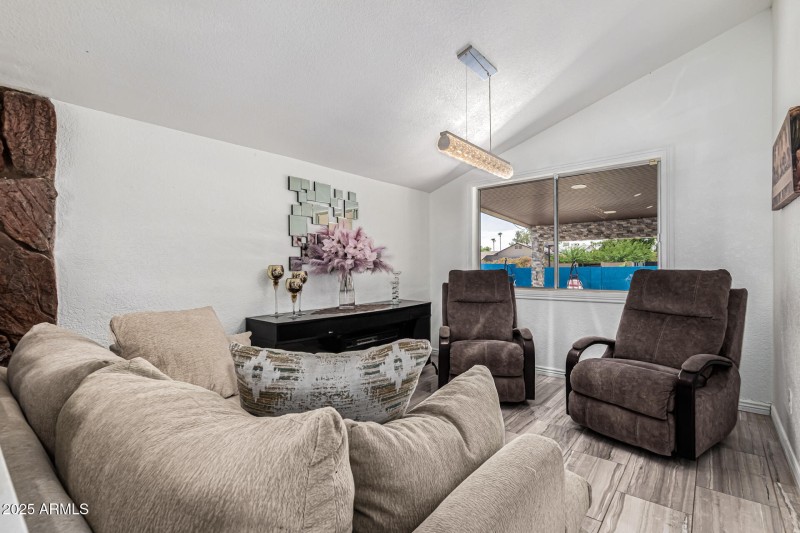 13 Grandview