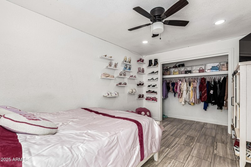 28 Grandview
