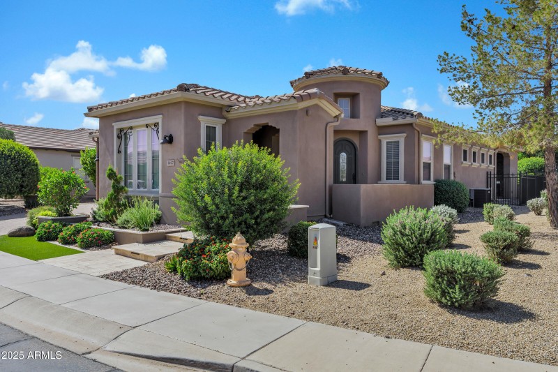 1407 E Artemis Trail-4