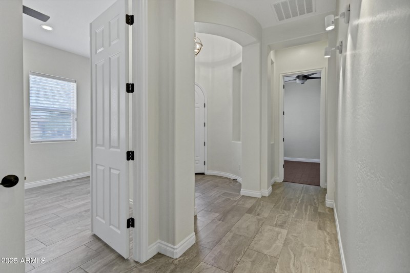 1407 E Artemis Trail-7