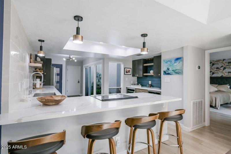 17-Kitchen