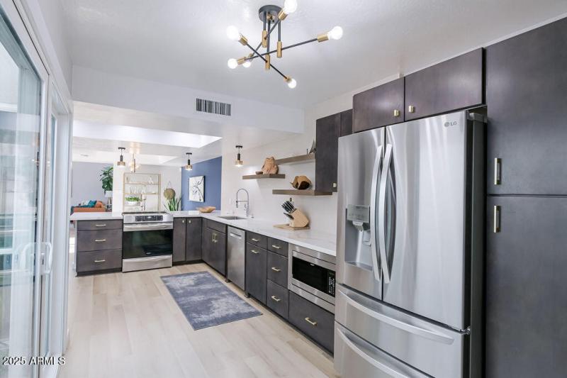 20-Kitchen