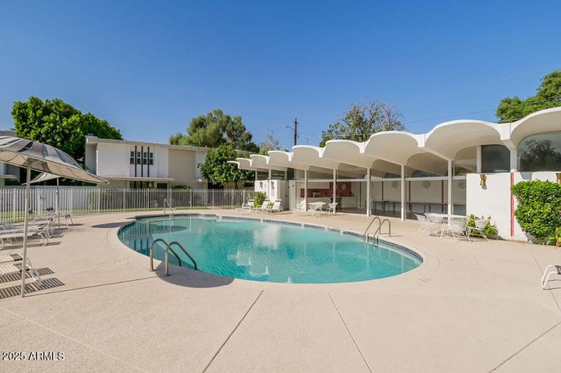 41-Pool