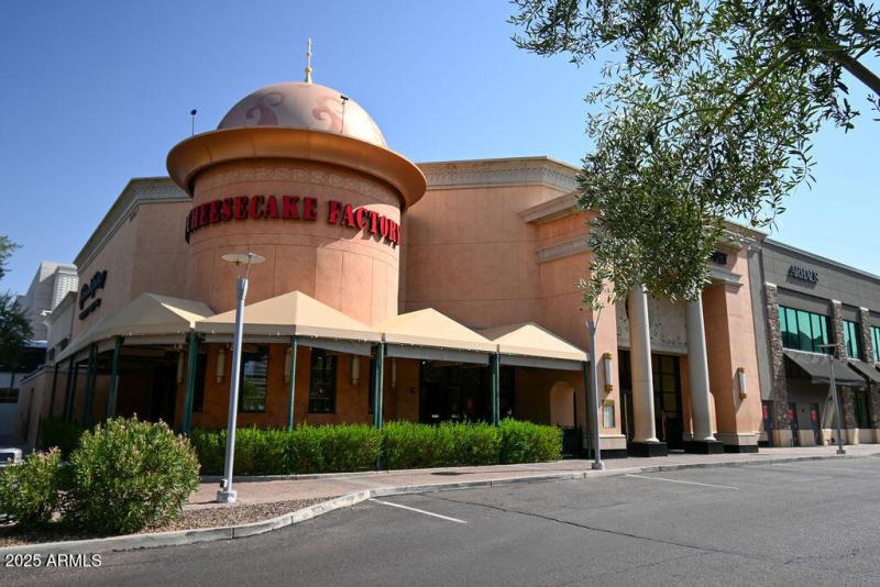 53-CheesecakeFactory