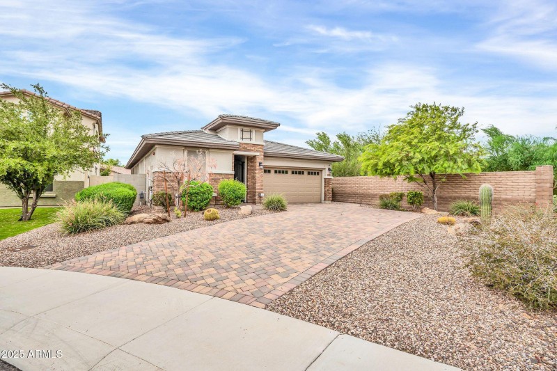 29994 N 115th Dr-2