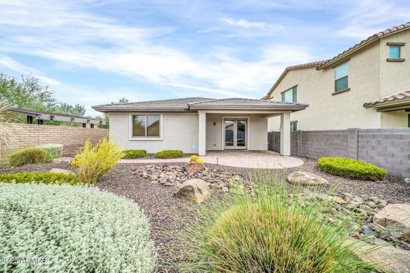 29994 N 115th Dr-27