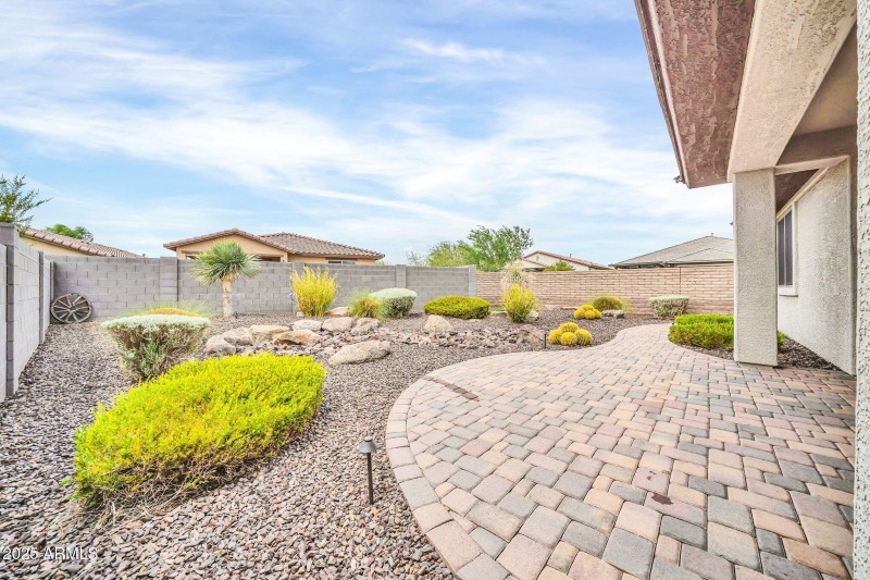 29994 N 115th Dr-30