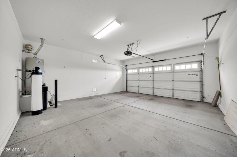 29994 N 115th Dr-34