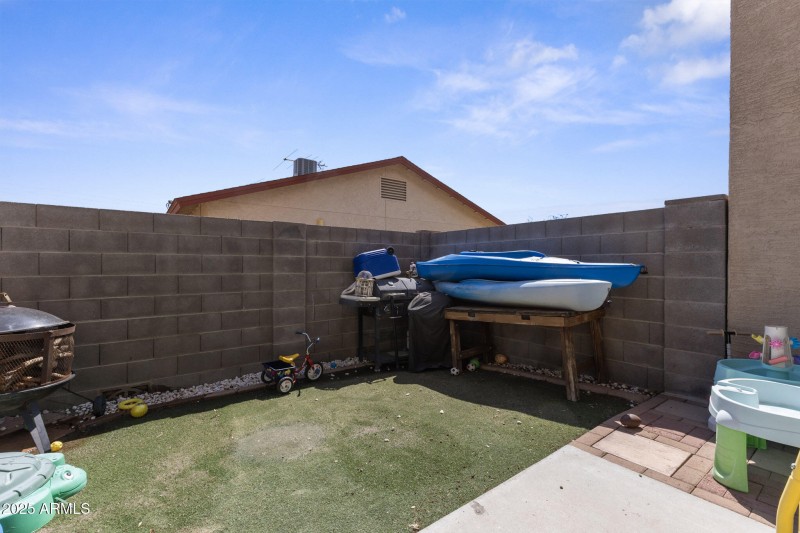 Apache Back Yard