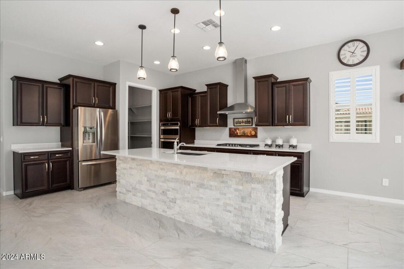21-Kitchen