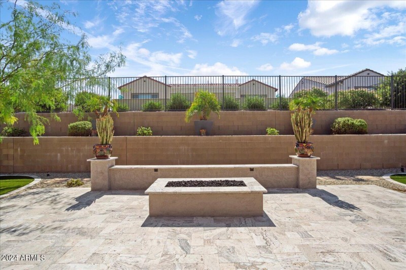 50-Fire Pit
