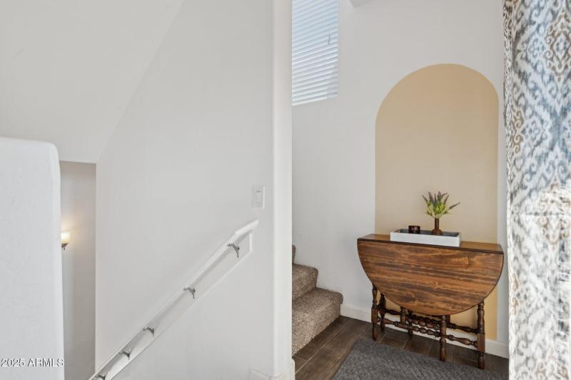 15-web-or-mls-240-w-juniper-ave-unit-115