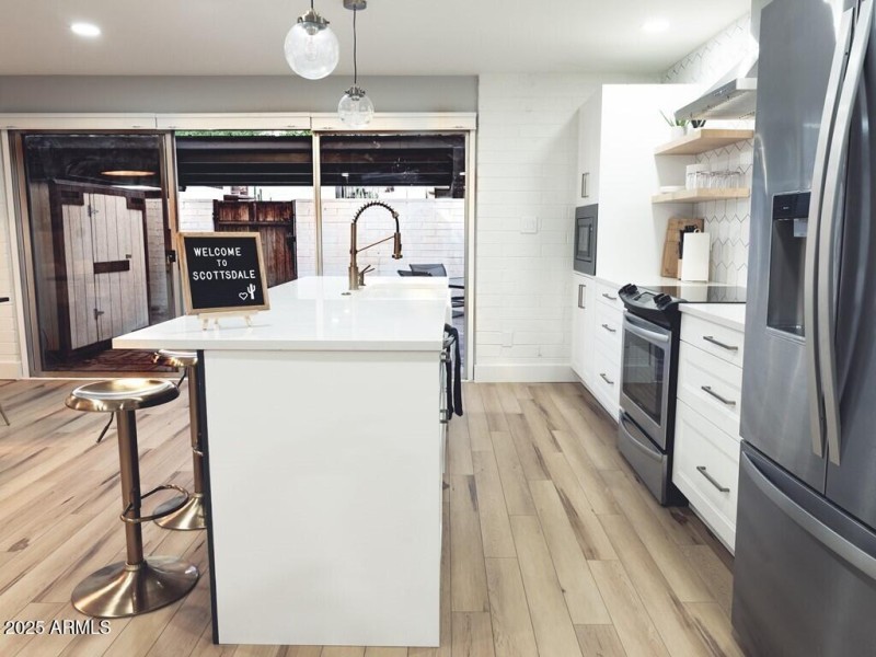 003_Kitchen Area