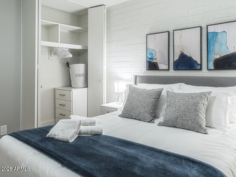 016_Guest Bedroom 2