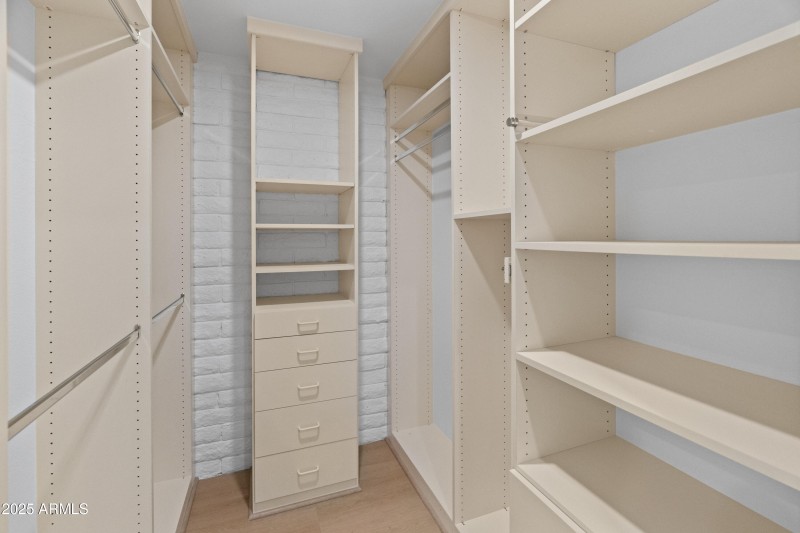 4800 N 68th St Unit 292-3