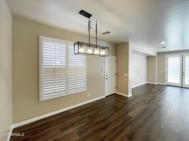 3829 E Morelos St-26