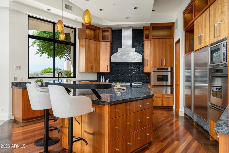 Island Kitchen