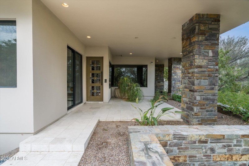 Guest House Entry