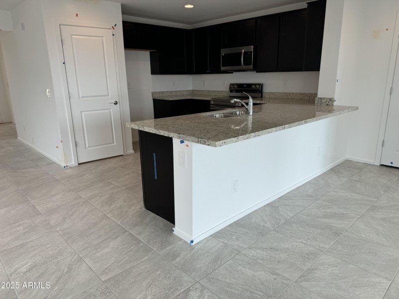 P35 Lot 5 Kitchen