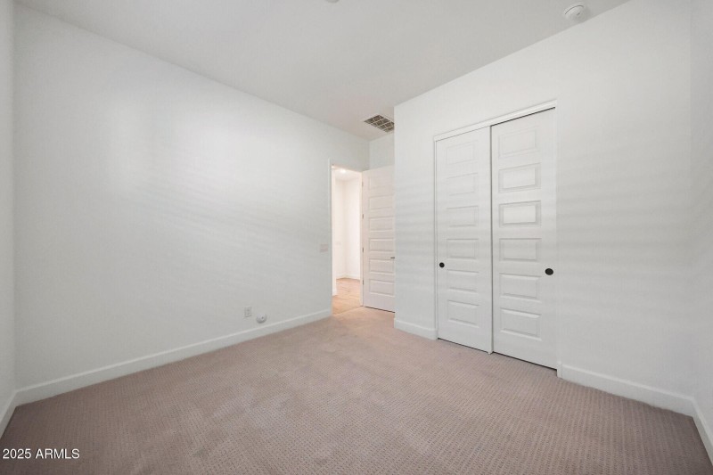 1027 Bed 3