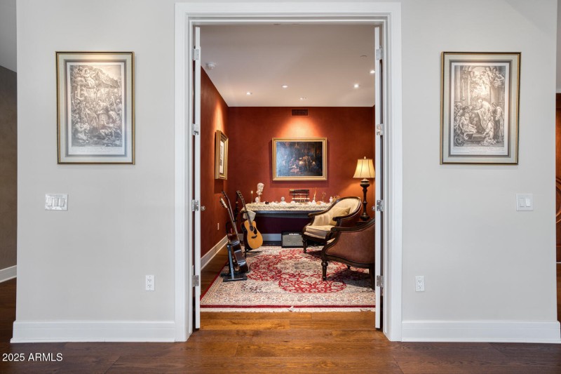 Media Room/Den