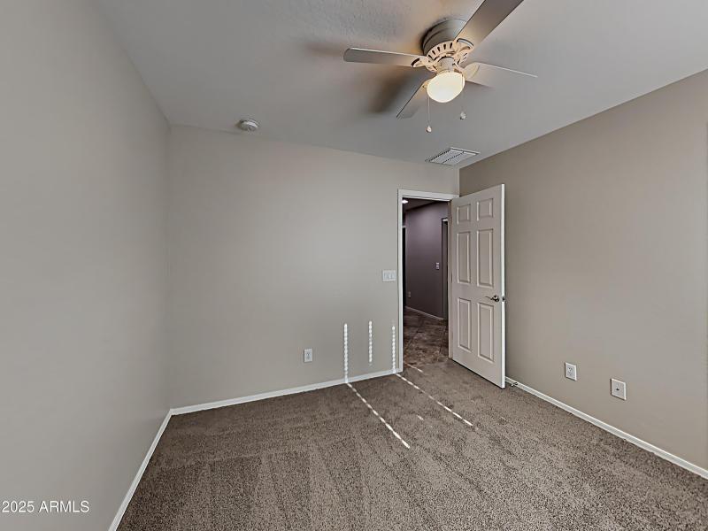 1004506.18584 W Illini Street_3