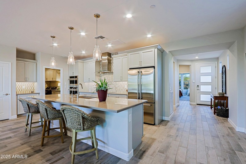 Kitchen 1