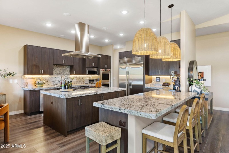 16-Kitchen (1)