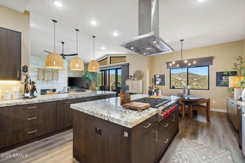 18-Kitchen (3)