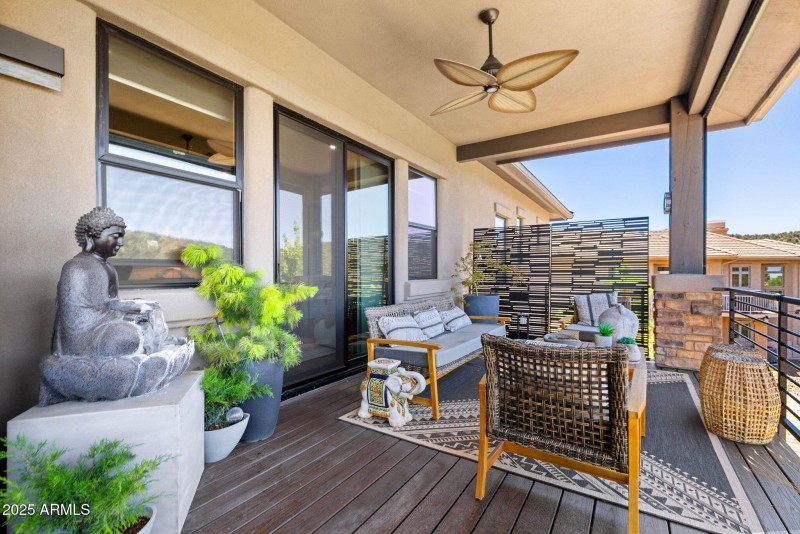 37-Back Deck (1)