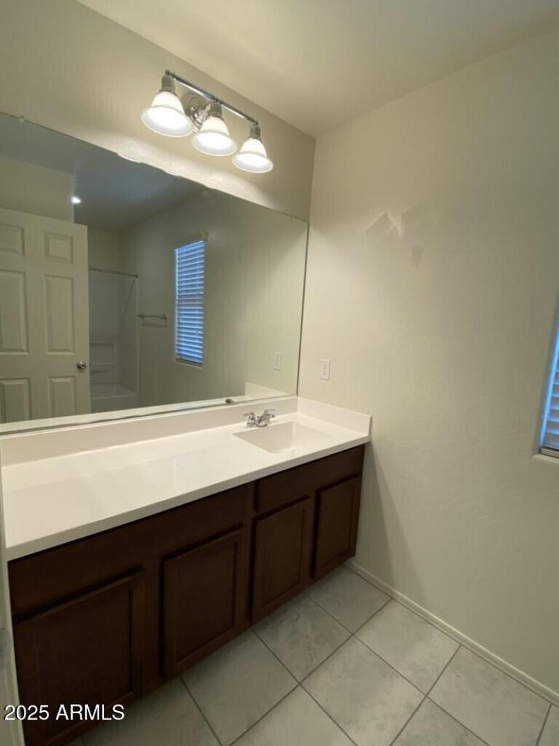 25A5F458-0953-44C8-946F-09EDBC598022_1_1