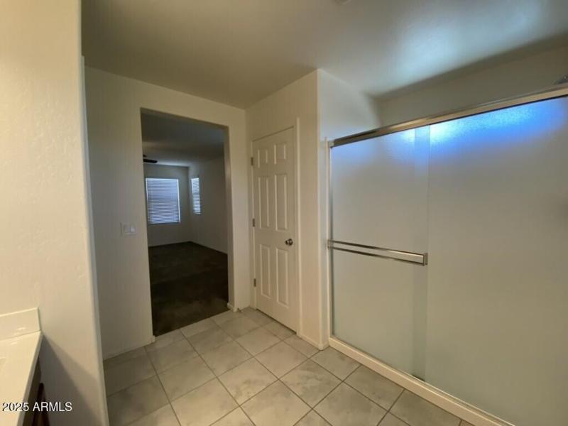 1CC3A946-6D2A-4E89-9B64-3580CD9659B7_1_1