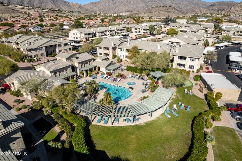 Community pool-spa