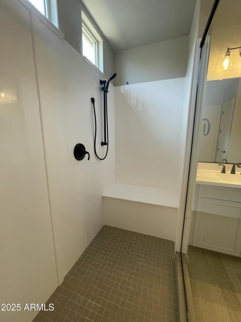 Super Shower